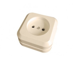 Розетка Makel на 1 разъем IP20 без заземления (кремовая)